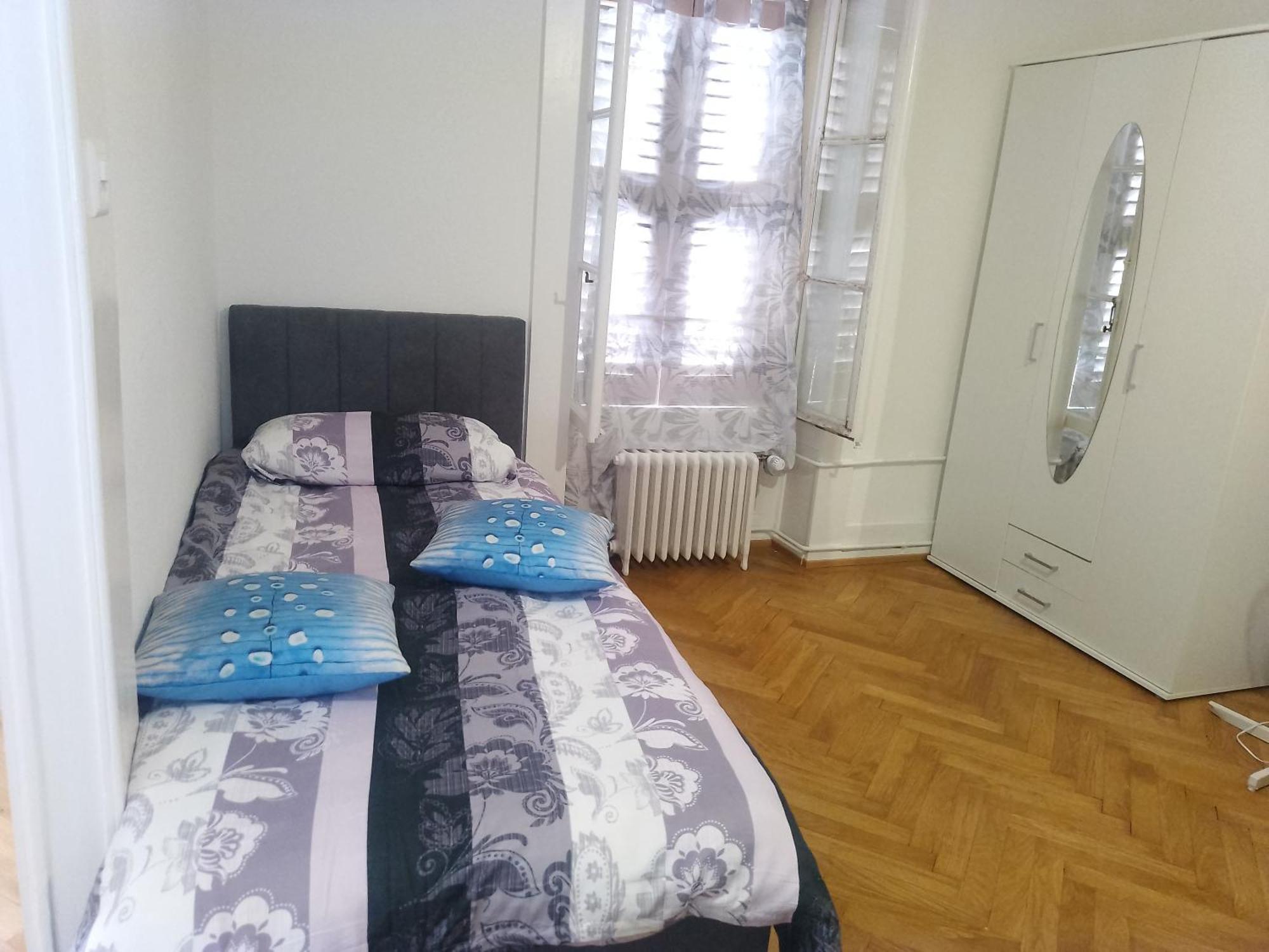 Apartment Charming Flat Center And Near The *