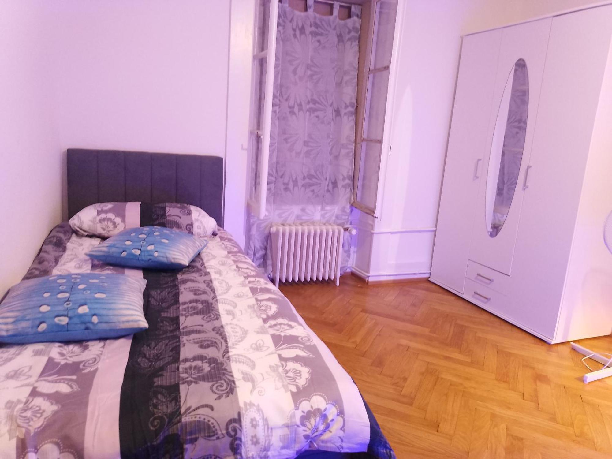 Charming Flat Center And Near The * Ginebra